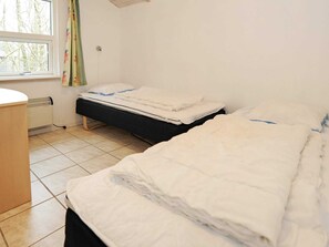 3 bedrooms - 6 Person Holiday Home in Norre Nebel (Norre Nebel)
