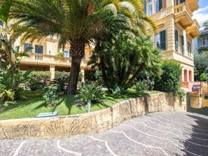 Exterior - Classy Apartment in Sanremo Wiith Balcony (Sanremo)