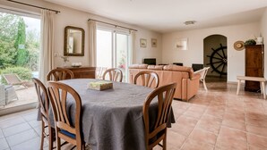 Unclassified image, 4 of 38, button - Inviting Villa in Saint-nazaire-d'aude With Garden (Saint-Nazaire-d'Aude)