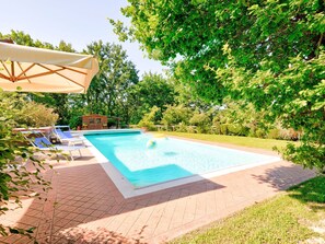 Piscina all'aperto