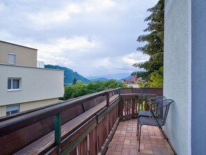 Balcony - Lovely Apartment in Sattendorf with Balcony near Ski Slope (Treffen)