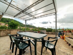 Balcony - Peaceful Holiday Home in Perdifumo With Balcony (Perdifumo)