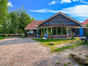 Exterior - Alluring Chalet in Wateren With Swimming Pool (Wateren)