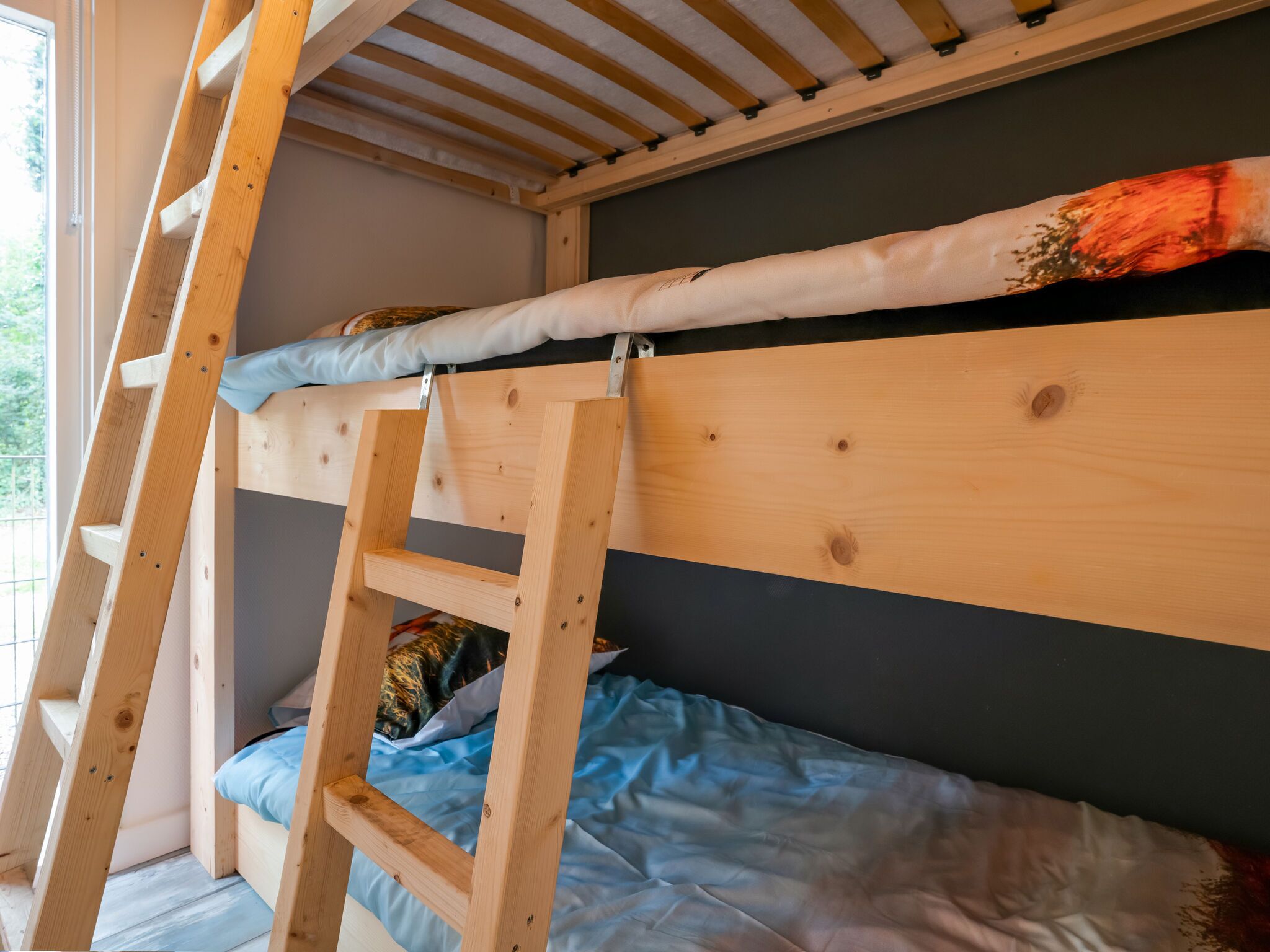 2 kamar tidur