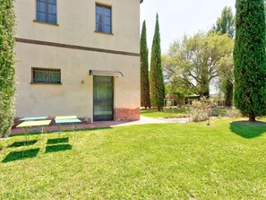 Exterior - Villa With Pool and Spacious Park Near Montepulciano (Montepulciano)