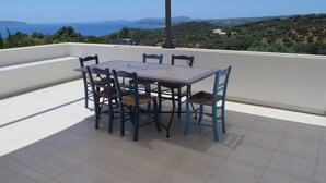 Unclassified image, 2 of 37, button - Villa in Foinikounta With Roof Terrace, Garden and Deckchair (Pylos-Nestoras)