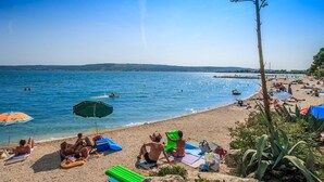 Unclassified image, 3 of 42, button - Splendid Holiday Home in Kaštel Novi - Rudine With Pool (Kastela)