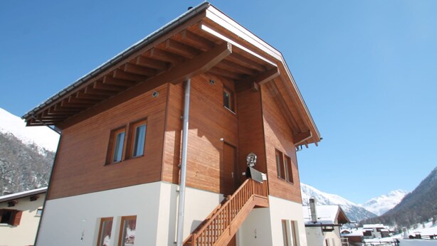 Exterior - Chic Holiday Home in Livigno near Ski Area (Livigno)