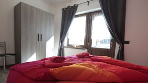 House | 1 bedroom, cribs/infant beds - Chic Holiday Home in Livigno near Ski Area (Livigno)