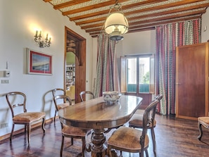 Dining - Inviting Holiday Home in Erice With Garden (Erice)
