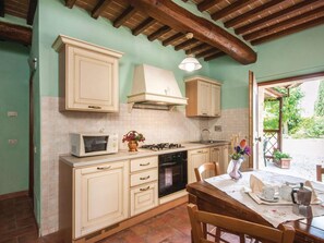 Apartment | Eigene Küche | Hochstuhl