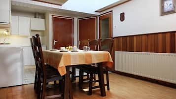 独立别墅 | 用餐