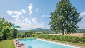 Unclassified image, 4 of 28, button - Apartment in Tuscany With Pool and Scenic Views (Casole d'Elsa)