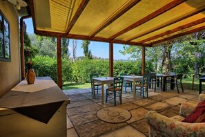 Villa | Dining - Belvilla by Oyo Cottage Della Musica (Ostra)