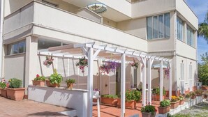 Unclassified image, 3 of 37, button - Inviting Apartment in Loano With Swimming Pool (Loano)