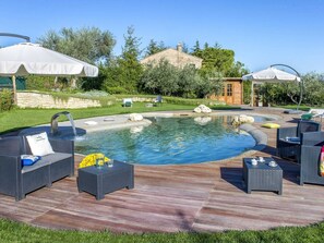 House | Pool