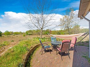 Balcony - Quaint Holiday Home in Dalfsen With Private Terrace (Dalfsen)