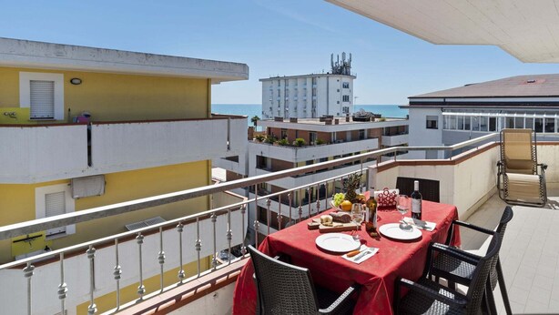 Unclassified image, 1 of 25, button - Sea-view Apartment in Alba Adriatica With Private Terrace (Alba Adriatica)