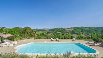 Villa | Pool | Indoor pool, outdoor pool
