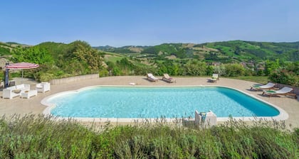 Villa in Belforte Near Sasso Simone Park