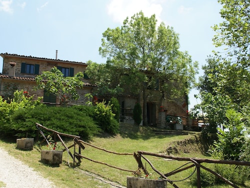Alluring Holiday Home in Gubbio With Pool