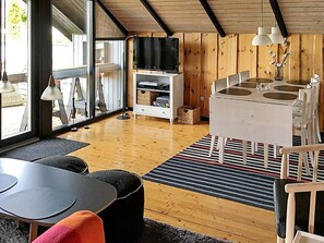 House | Dining - 5 Person Holiday Home in Otterup (Otterup)