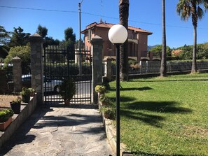Reception - Appealing Apartment in Loano With Swimming Pool (Loano)