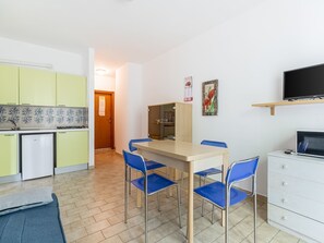 Dining - Lovely Apartment in Loano near Sea Beach (Loano)