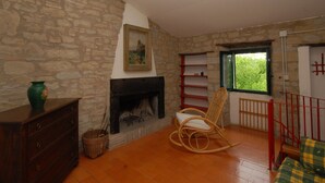 Fireplace - Cosy Holiday Home in Gubbio With Swimming Pool (Gubbio)