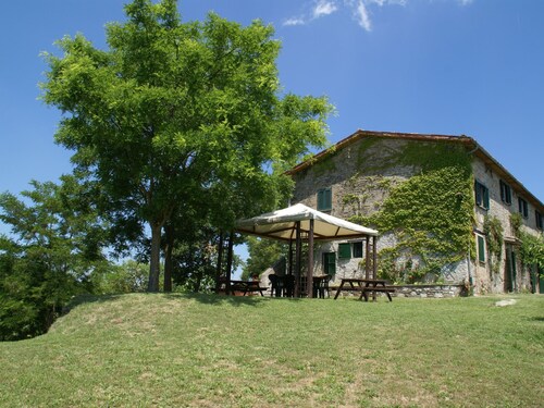 Cosy Holiday Home in Gubbio With Swimming Pool