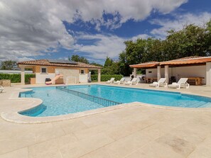 Apartment | Pool
