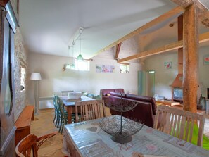 Dining - Idyllic Holiday Home in Dégagnac With Jacuzzi Near River (Degagnac)