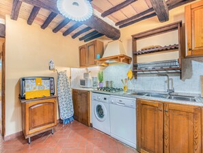 Villa | Private kitchen | Stovetop