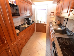 Apartment | Private kitchen