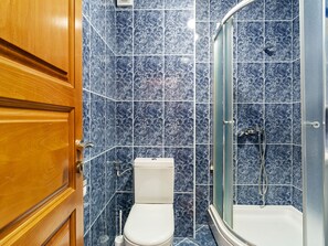 Towels - Enticing Apartment in Podstrana With Balcony (Podstrana)
