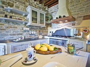 Villa | Eigene Küche