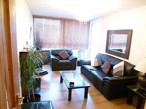 Apartment | Living room