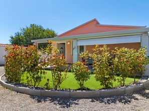 Exterior - Stylish Holiday Home in Banjole With Swimming Pool (Medulin)