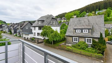 Rumah | Pemandangan dari properti