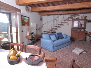 Apartment | Dining