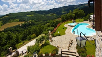 Apartment | Pool | Outdoor pool
