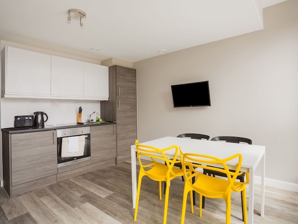 Fridge, microwave, oven, electric kettle