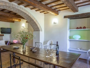 Villa | Dining