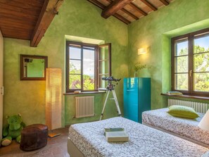 Villa | 4 Schlafzimmer, individuell eingerichtet, Bügeleisen/Bügelbrett