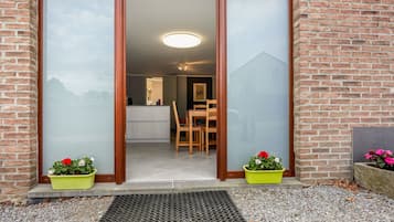 Cottage | Property amenity