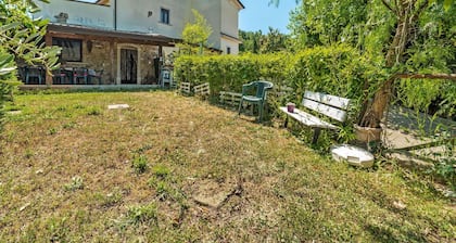 Elegant Holiday Home in Sant'angelo a Cupolo With Garden