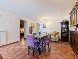 Dining - Elegant Holiday Home in Sant'angelo a Cupolo With Garden (Sant'Angelo a Cupolo)