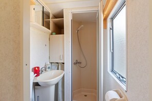 House | Bathroom - Comfortable Holiday Home in Garderen (Garderen)