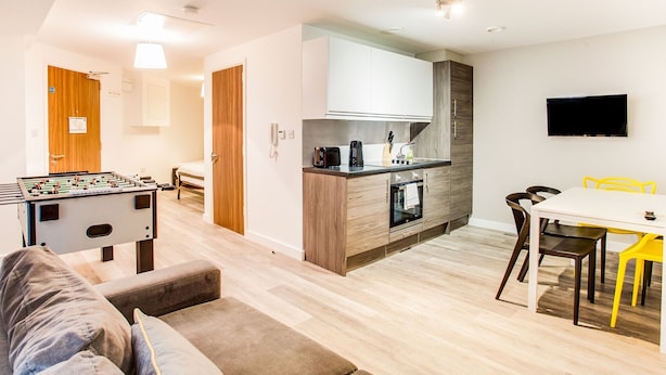 Apartamento | Sala de estar | TV
