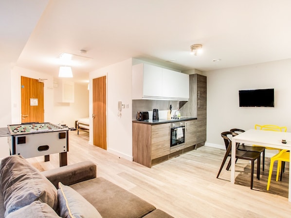 Apartment | Living room | TV